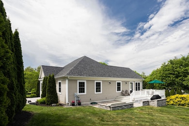 22 Field Ave, York