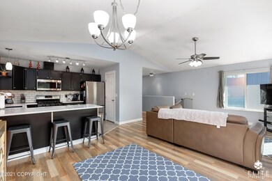 Elegant Decor
