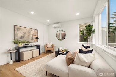 6538 Latona Ave NE, Seattle, WA 98115 - photo 5