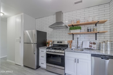 1649 E Oak St unit 6, Phoenix, AZ 85006 - photo 6