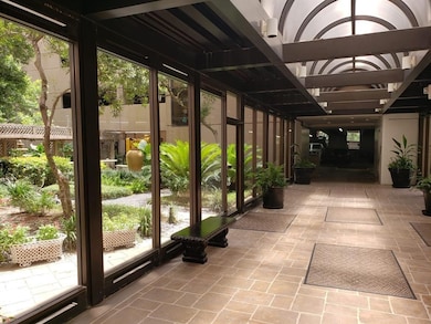 Sage Condominiums unit 704, Houston, TX 77056 - photo 5