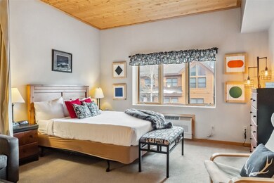 Bright and sunny condo with air conditioning.