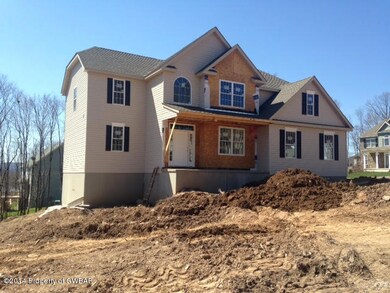 79 Aleksander Blvd, Mountain Top, PA 18707 - photo 2