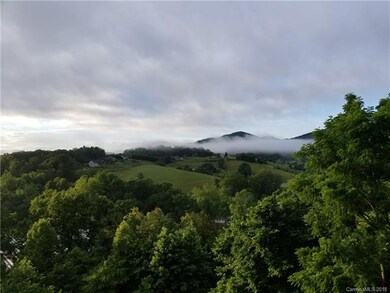 33 Silver Spoon Dr, Leicester, NC 28748 - photo 3