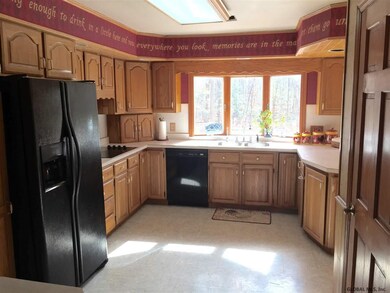 35 Mann Rd, Ballston Spa, NY 12020 - photo 5