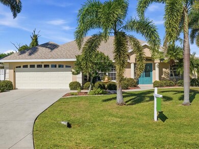 34 Medalist Cir, Rotonda West, FL 33947 - photo 2