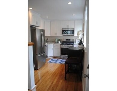 11 8th St unit 2, Cambridge, MA 02141 - photo 4