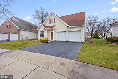 15 Pinflower Ln, Princeton Junction, NJ 08550 - photo 2