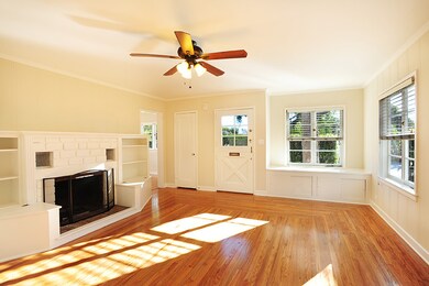 1397_living2_web