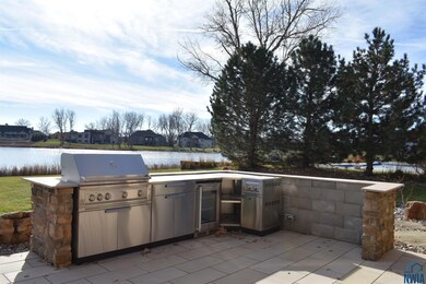 858 E Sawgrass Trail, Dakota Dunes, SD 57049 - photo 6