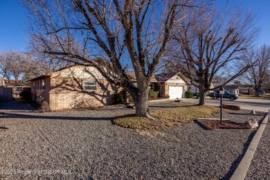 5202 Lee Ln, Farmington, NM 87402 - photo 4