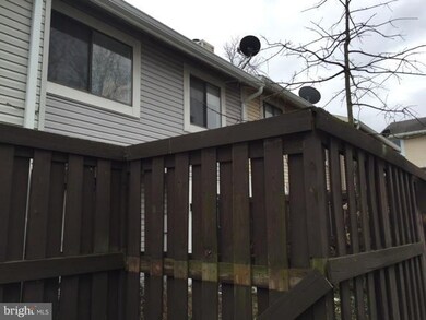 8618 Village Way unit 5, Alexandria, VA 22309 - photo 2