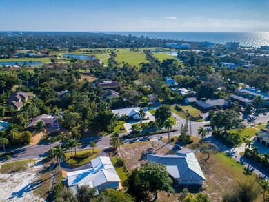 Corner lot. 2 blocks to Lowdermilk Park and the be