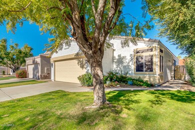 1538 E Beacon Dr, Gilbert, AZ 85234 - photo 2