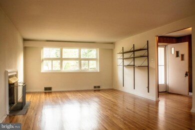 840 Parkridge Dr, Media, PA 19063 - photo 4