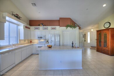 Light & Bright Kitchen