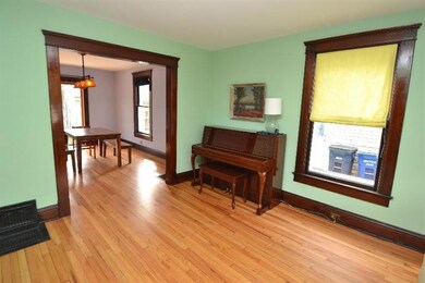 341 Mulholland Ave, Ann Arbor, MI 48103 - photo 3