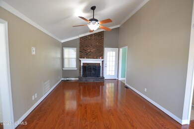 212 Branchwood Dr, Jacksonville, NC 28546 - photo 4