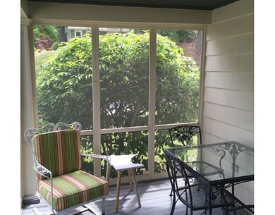 349 Warren St, Needham, MA 02492 - photo 4