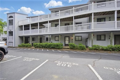 3200 Lynnhaven Dr unit 202, Virginia Beach, VA 23451 - photo 4