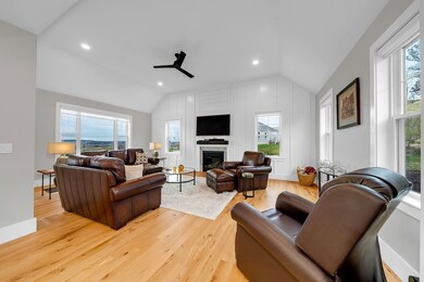 122 7 Sister Rd, Haverhill, MA 01830 - photo 4