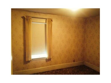 40 Winrooth Ave, Providence, RI 02908 - photo 7