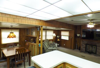 4227 N Private Road 1190 E unit E, Loogootee, IN 47553 - photo 7