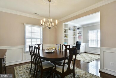 42238 Oasis Ct, Chantilly, VA 20152 - photo 4