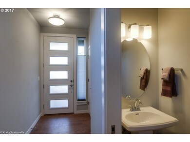 Entrance/Foyer