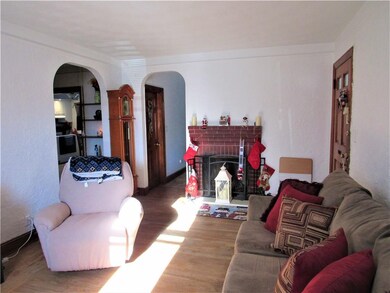 722 Manton Ave, Providence, RI 02909 - photo 5