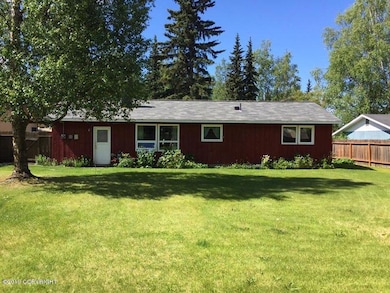 1411 Turpin St, Anchorage, AK 99504 - photo 4