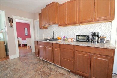 683 3rd Ave, Woonsocket, RI 02895 - photo 7