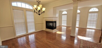 16495 Steerage Cir, Woodbridge, VA 22191 - photo 3