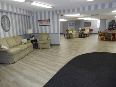 3939 Karl Rd unit 304, Columbus, OH 43224 - photo 4