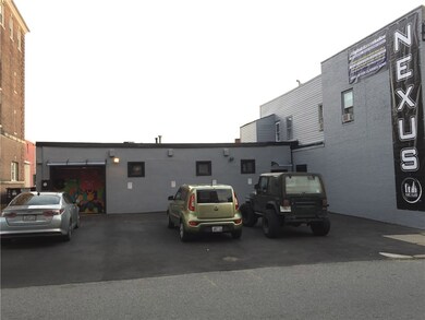 28 Summer St, Pawtucket, RI 02860 - photo 2