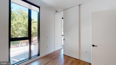 Chapman Stables unit 235, Washington, DC 20001 - photo 4