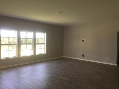 Pembroke B Family Room