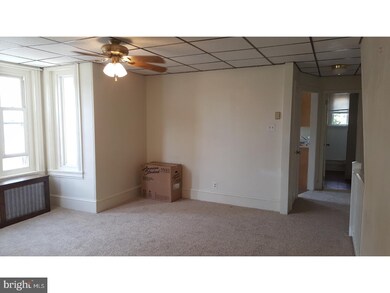 331 Walnut St unit 2ND FL, Spring City, PA 19475 - photo 3