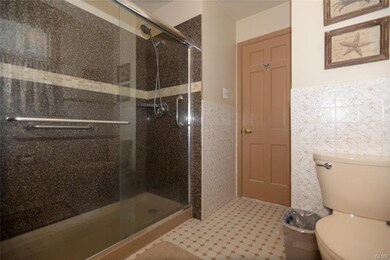 1465 Dartmouth Dr, Bethlehem, PA 18017 - photo 7