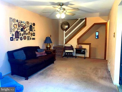 Altemus Farms unit S8, Brookhaven, PA 19015 - photo 4