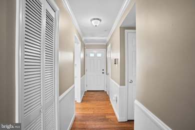 1967 Pawlet Dr, Crofton, MD 21114 - photo 6