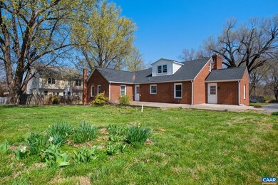 2120 Chase Ave, Waynesboro, VA 22980 - photo 5