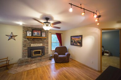 811 Mangrove Ln, Ozark, MO 65721 - photo 3