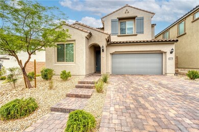 Pavered Driveway & Front porch entry! SPOTLESS INS