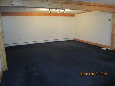 Den/Family/Great Room. Cozy-finished...