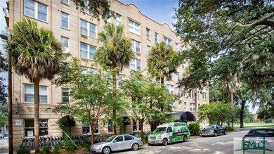 106 W Gwinnett St unit 5B, Savannah, GA 31401 - photo 3