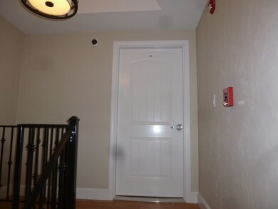 188 Highland St unit 2R, Worcester, MA 01609 - photo 4