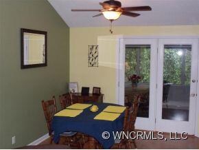 OPEN DINING ROOM