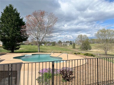 1321 Falcons Dr, Walhalla, SC 29691 - photo 4