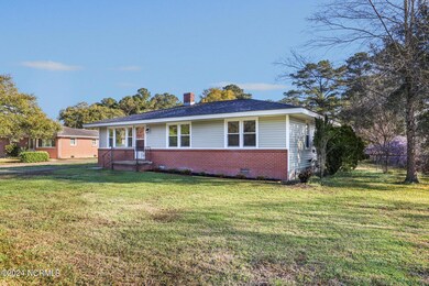 1816 Gum Branch Rd, Jacksonville, NC 28540 - photo 3